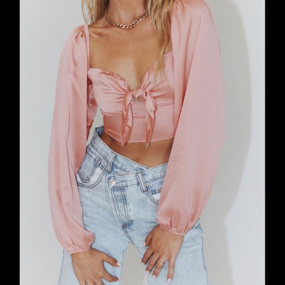Perfect for NYE. Rabbit Rose NEW Satin Bra Cropped Top Size Large